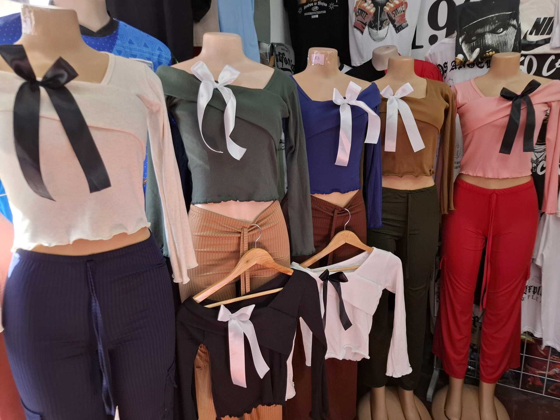 Blusa cruzada Moños 1 hombro 
