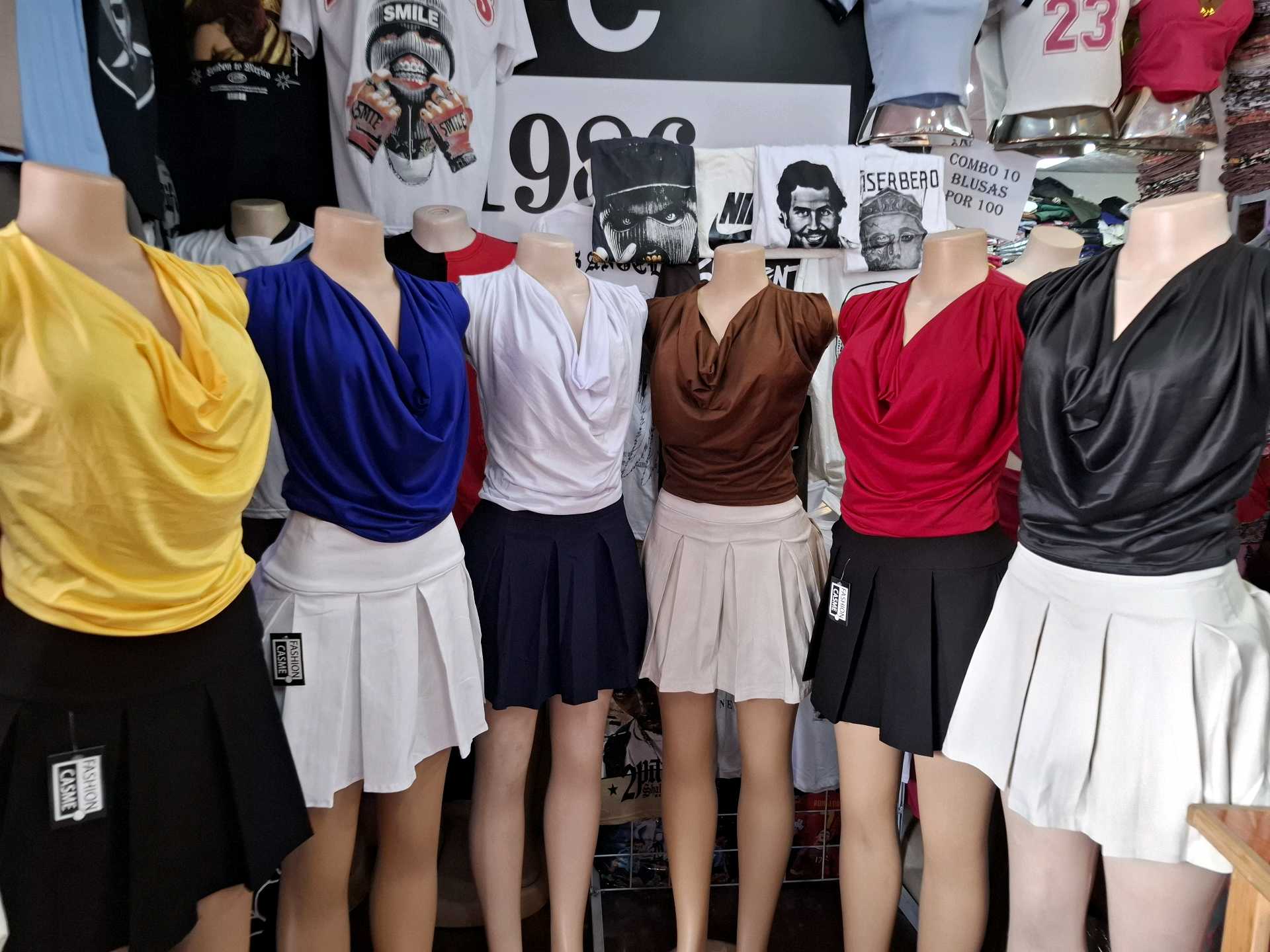 Blusa pecho Caído espalda Tapada 