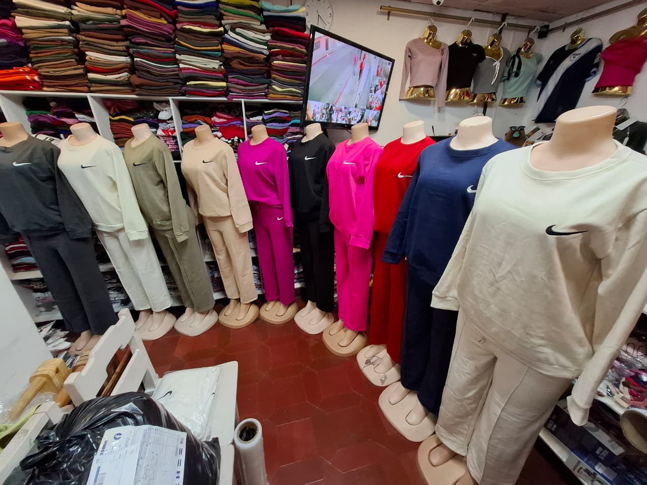 Traje pants Nike sin gorro 
