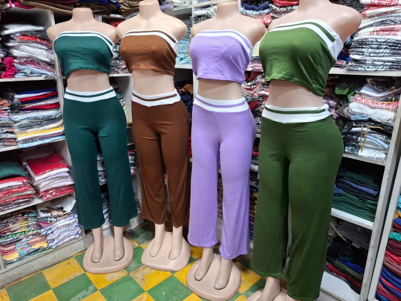 Traje franjas blancas top 