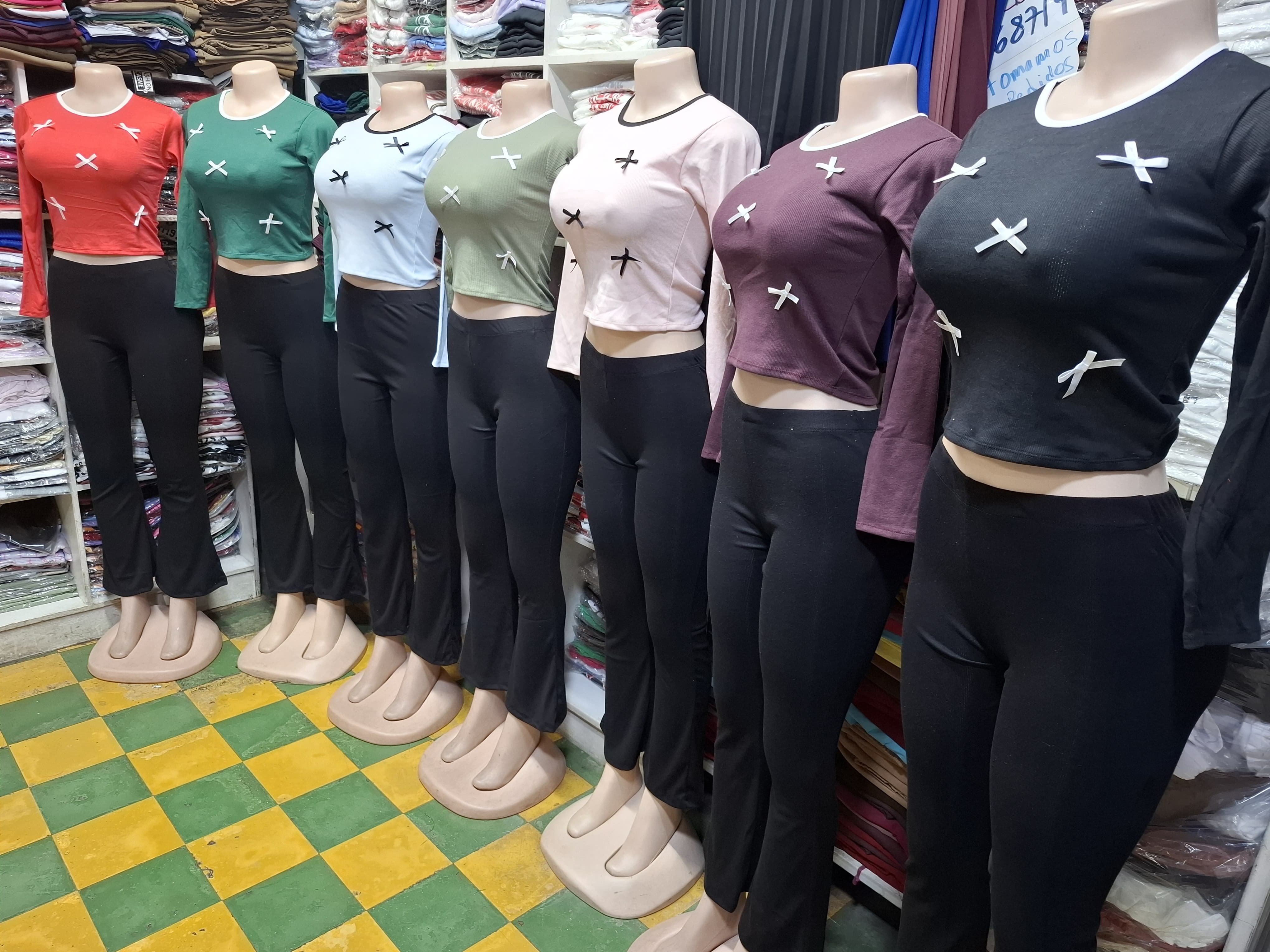 Blusa M/larga moños enfrente 