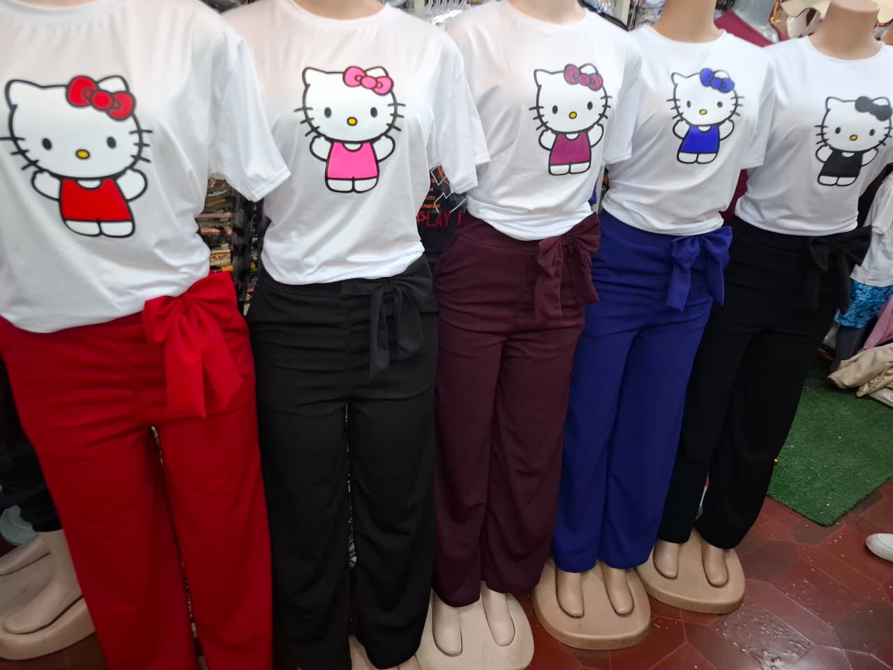 Traje Hello Kitty 