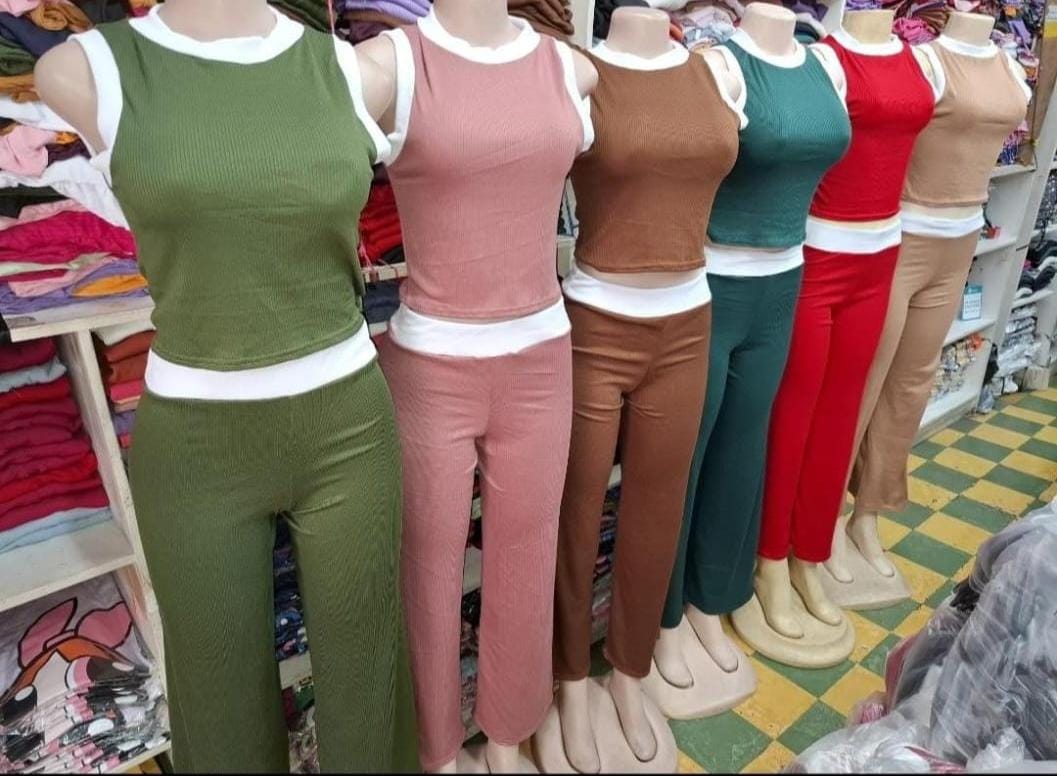 Traje Quimono franjas Blancas  imagen 2
