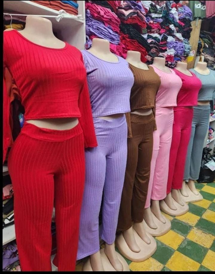 Traje acanalado M/larga 