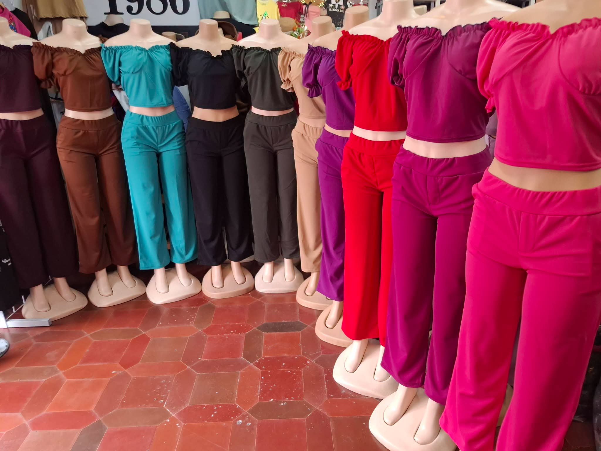 Traje blusa M/vuelitos 