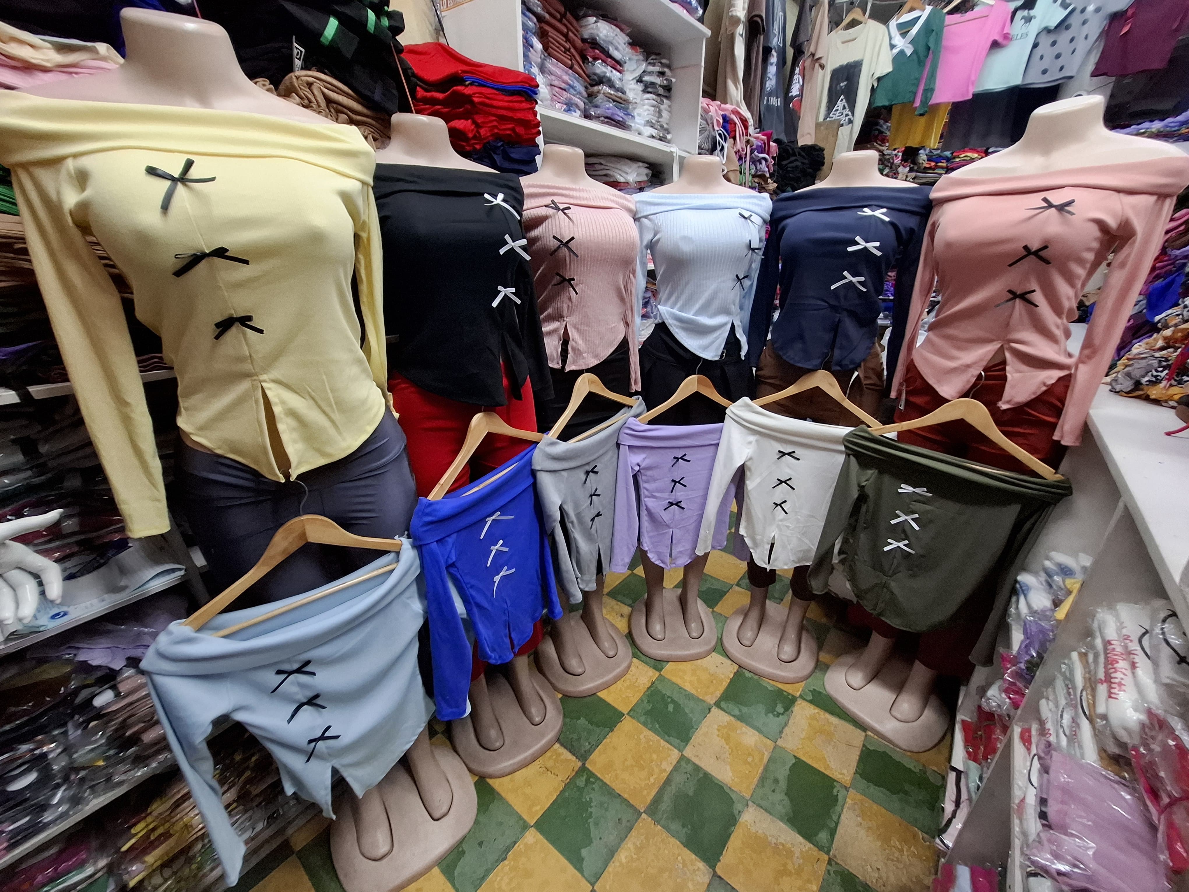 Blusa Campesina moños 