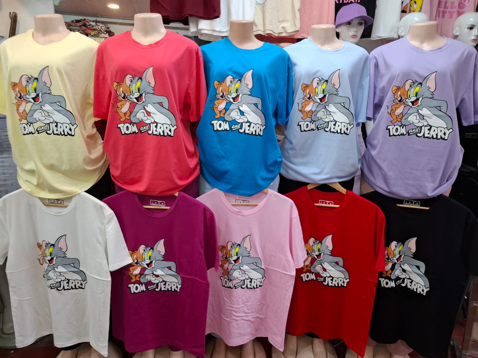 Over Tom y Jerry 
