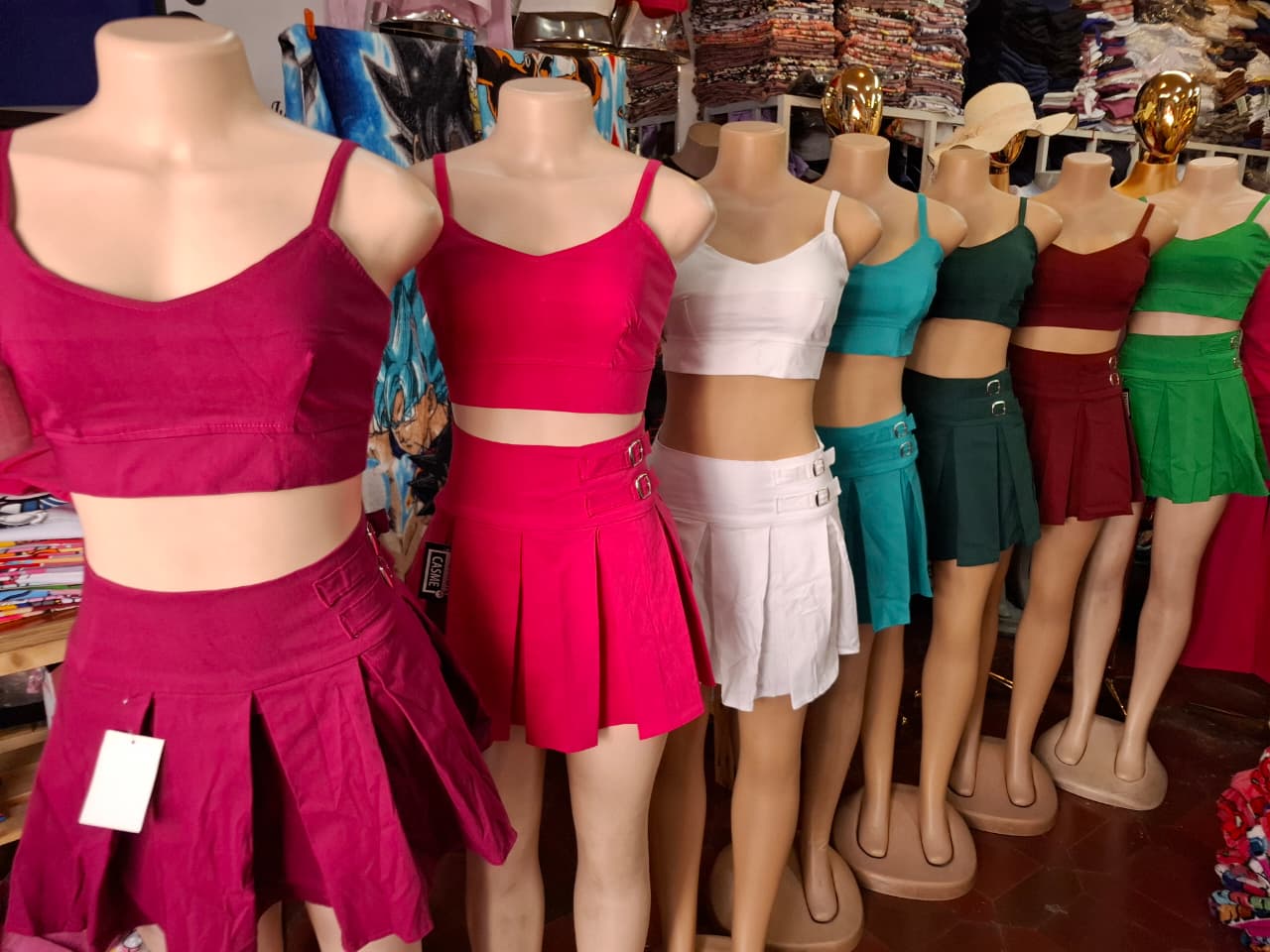 Traje falda paletones 
